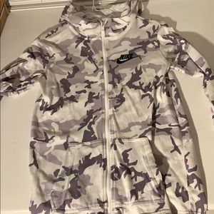 Nike sweater in White camo